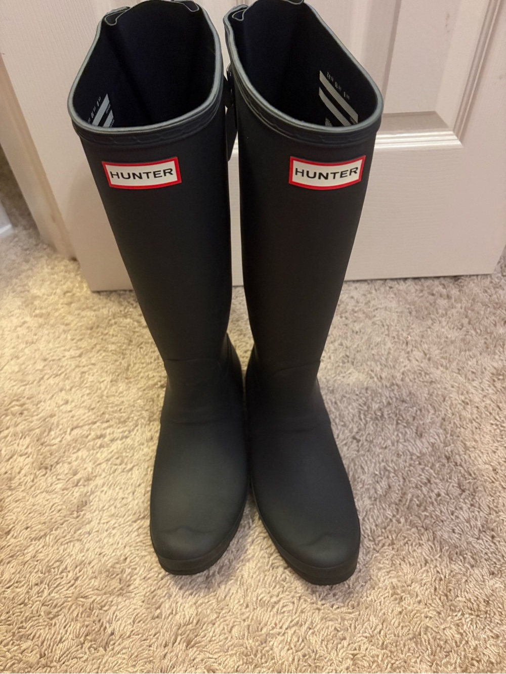 Hunter women’s Black Tall Waterproof Rain Boots